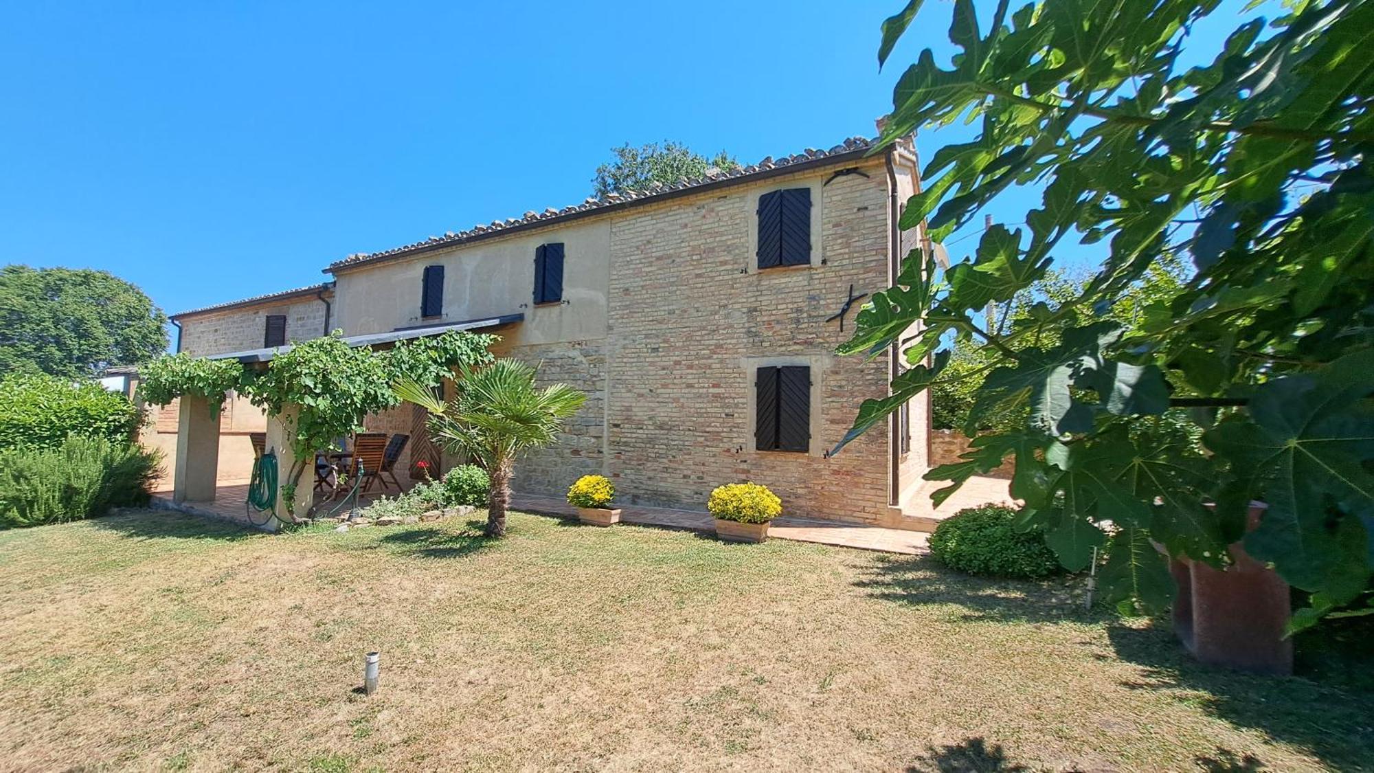 Agriturismo Tre Querce Penna San Giovanni Exterior foto